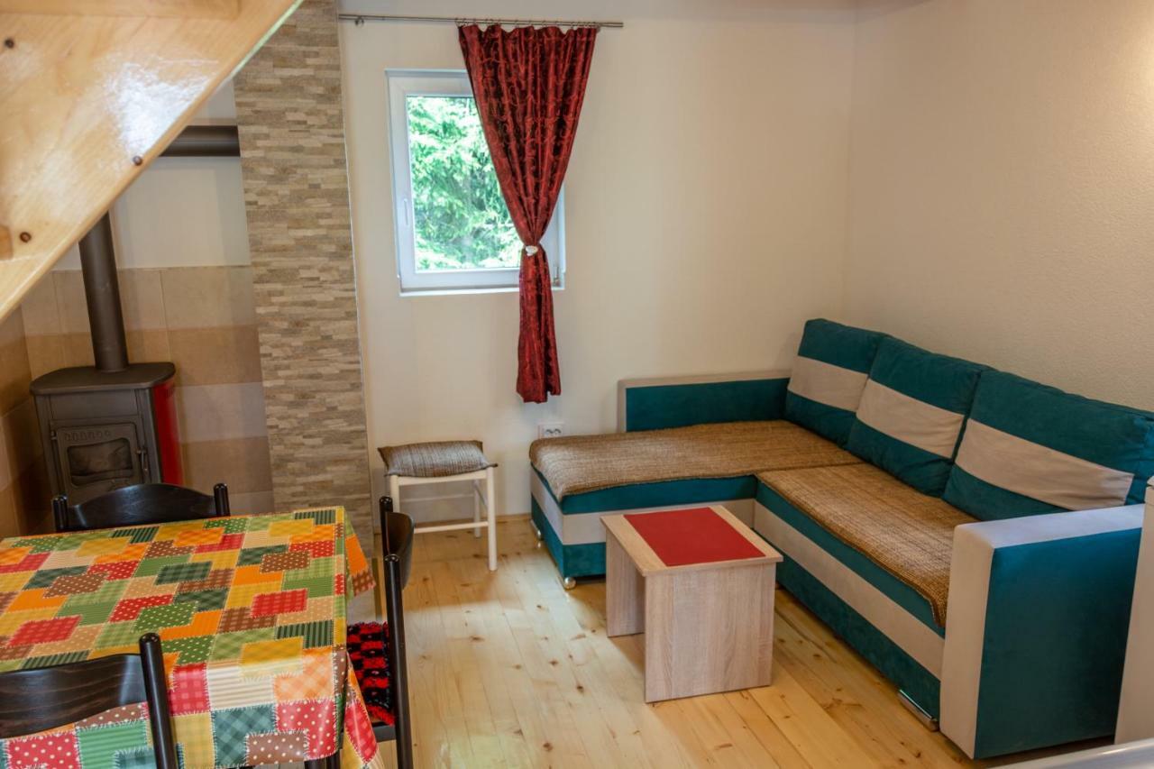 Small Montenegro Žabljak Exterior foto